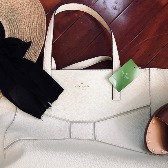 NWT Kate Spade large tote - Picture 2 of 6